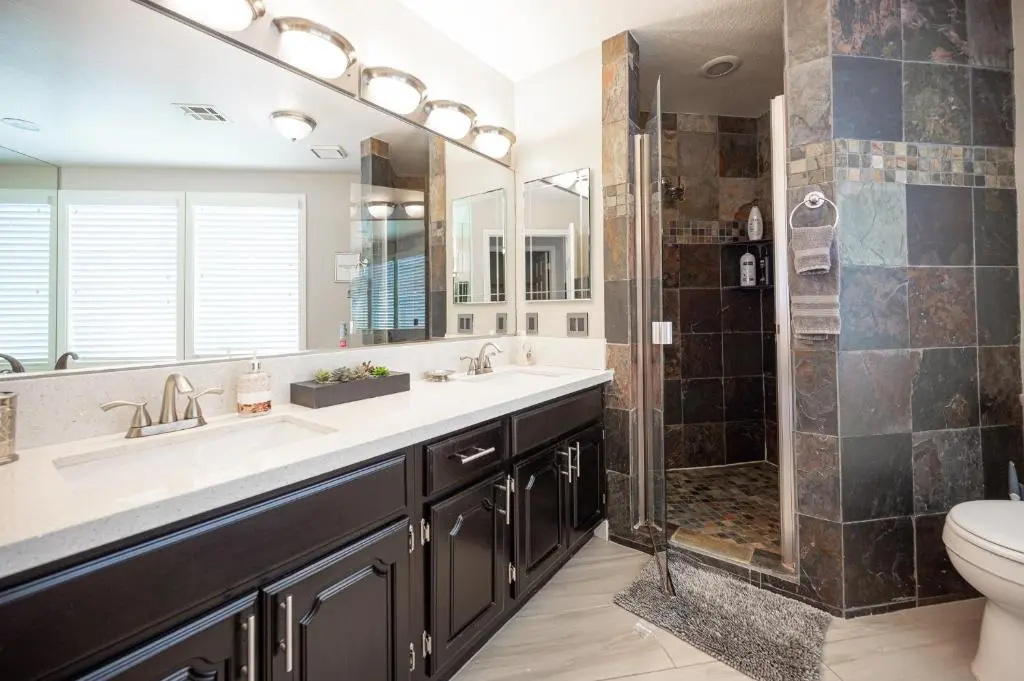 Luxury Home Near Las Vegas Strip and Airport.
