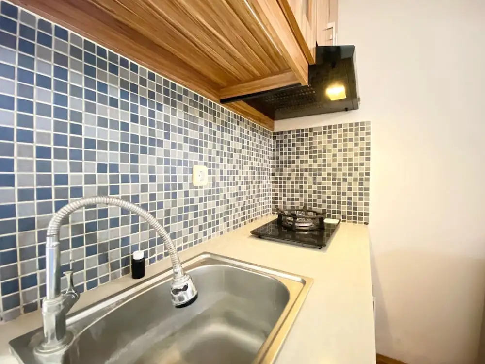 Nice 2Br Apartment At Gateway Ahmad Yani Cicadas