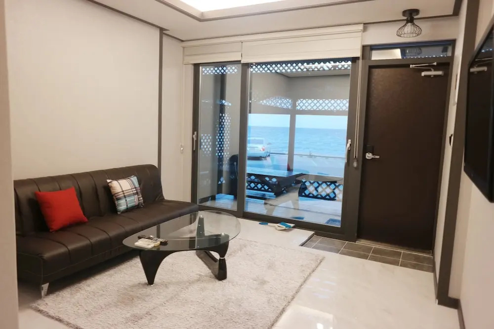 Whitebeach-Pension