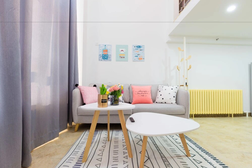South Lake Theme Loft  Apartment