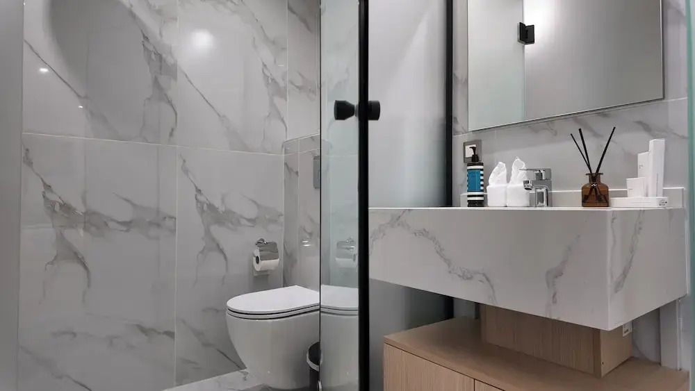CCLUX Suites - Piraeus Port Hub & Express Check-in