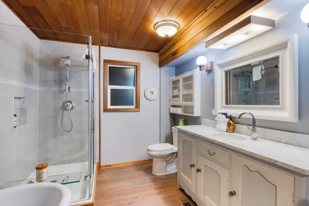 Coastal Escape w/ Balcony, Firebowl & Ocean Views Near Manzanita Sunset House by Avantstay