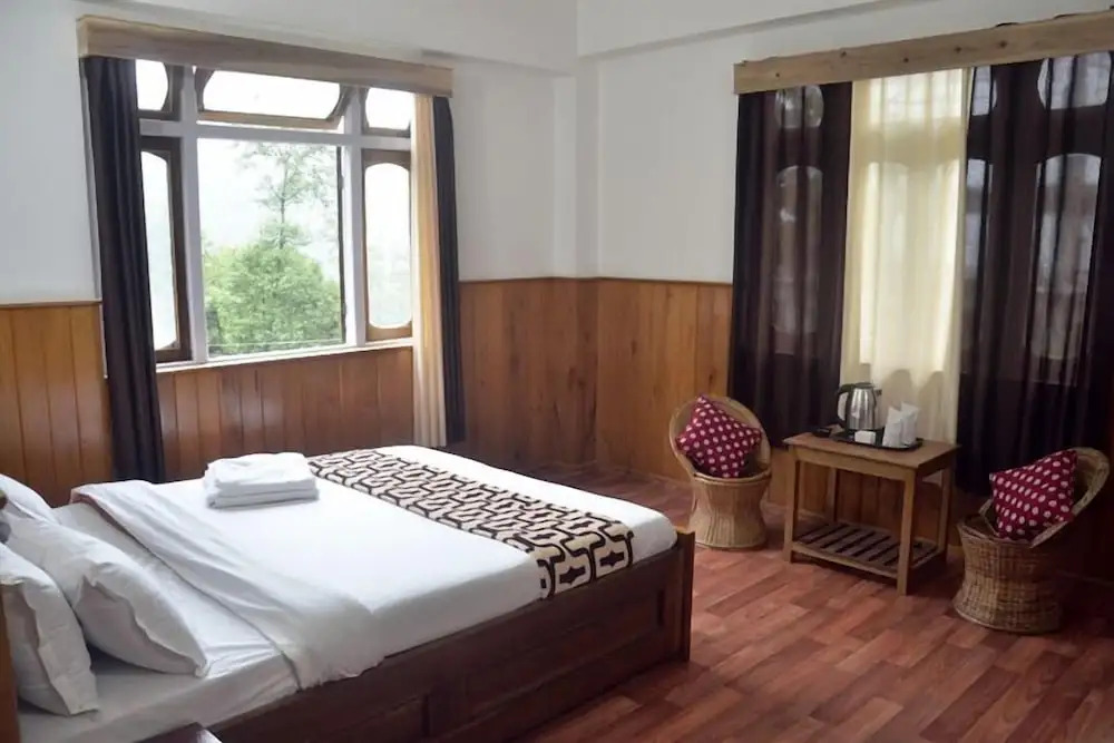 Green Leaf Resort