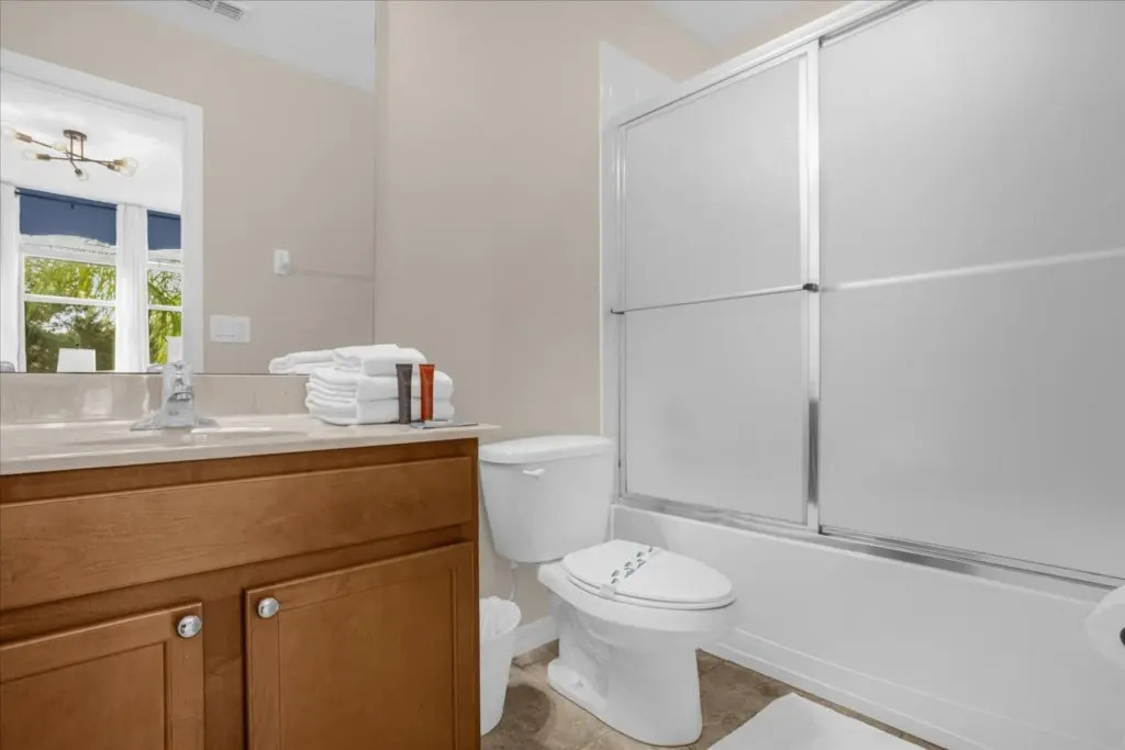 4 Bd 4 Ba Bella Vida 440 Lf