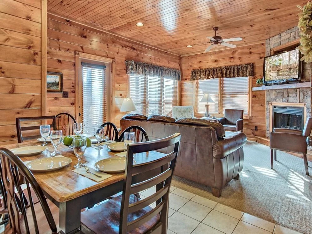 Million Dollar View 2 BR Home with Hot Tub