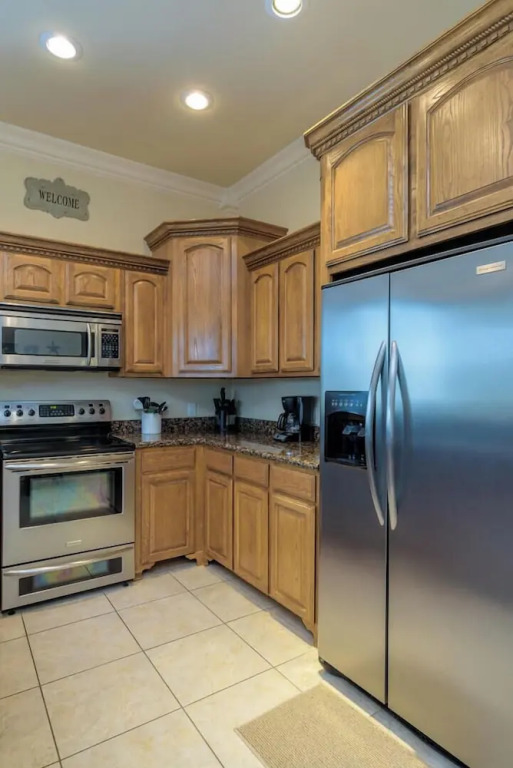 Condo in Quiet 4plex Close to Beach & Pool!