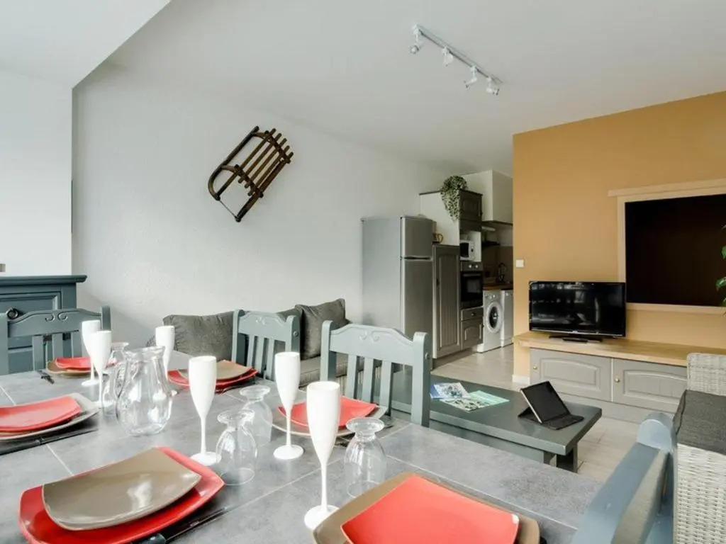 Appartement Gourette, 2 pièces, 6 personnes - FR-1-400-60