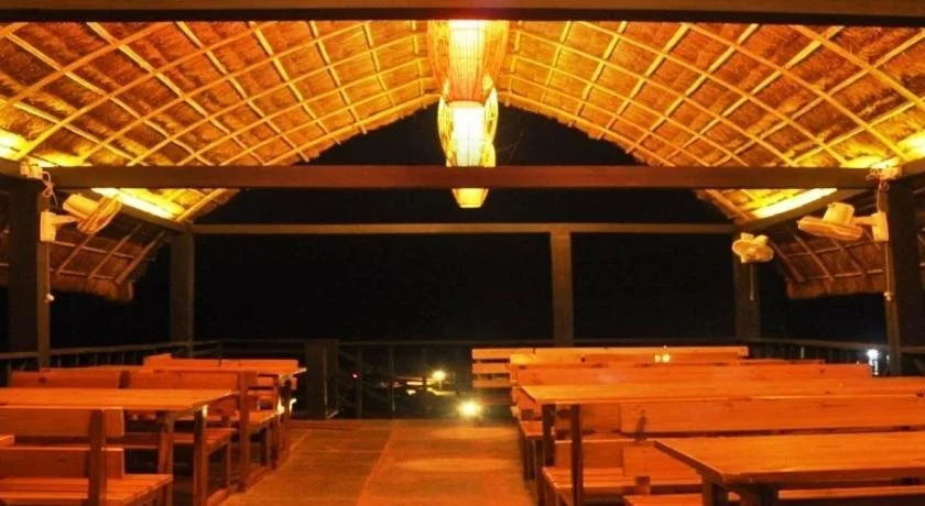 Golven Beach Resort