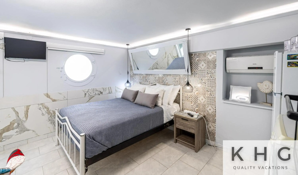 Little Studio in Argostoli (semi ground floor level)