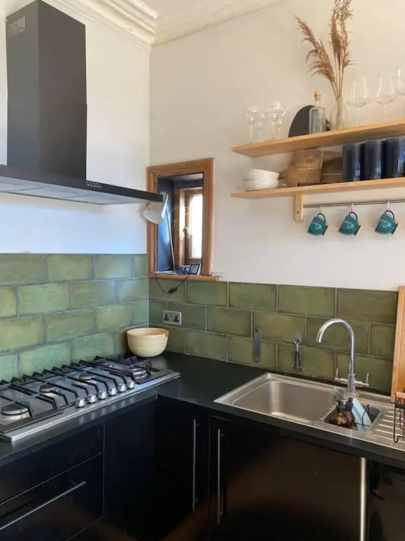 Edwardian Villa by the Sea Sleeps 8 Coastal Walk