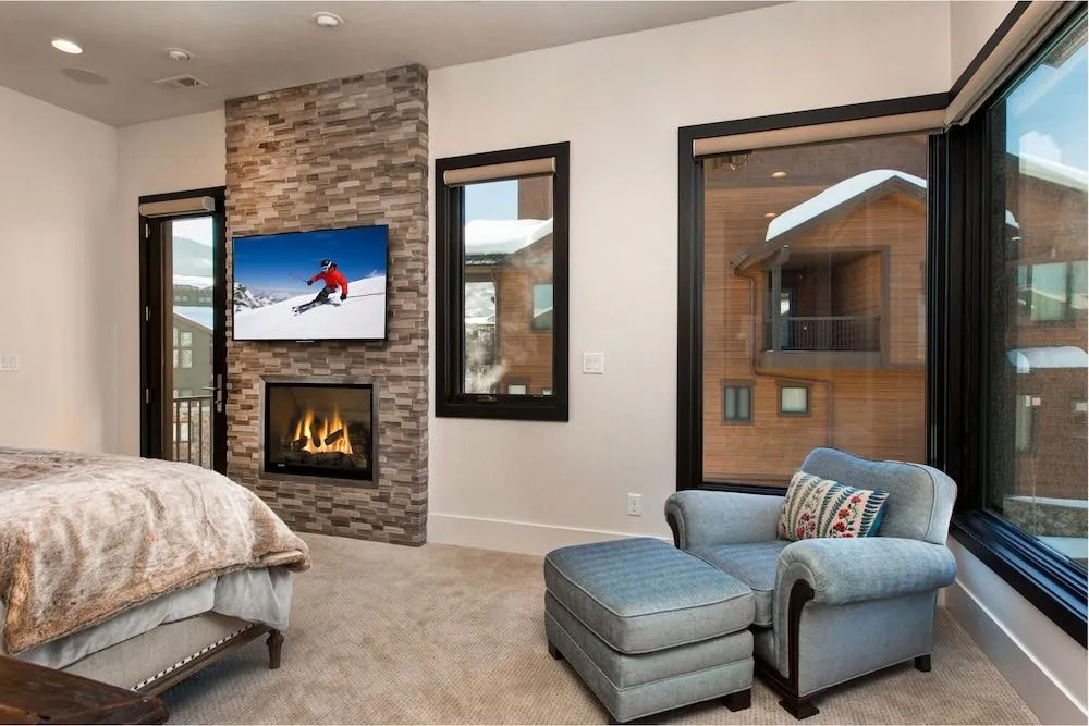 Ski Side Stunner with Pool by RedAwning
