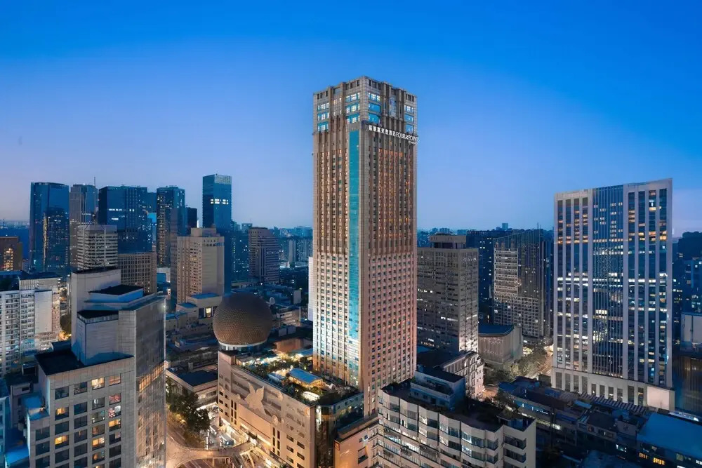 Отель Four Points by Sheraton Chengdu Chunxi Road
