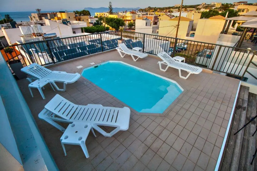 Elia Apartments