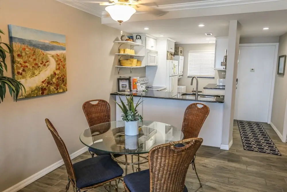 Castle Beach 402