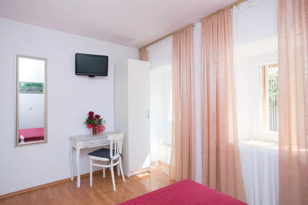 One Bedroom Apartment Nincevica street