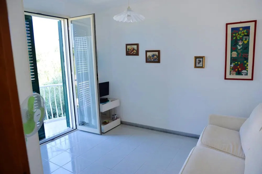 Apartment with 2 Bedrooms in Mazara Del Vallo, with Wonderful Sea View And Enclosed Garden - 50 M From the Beach