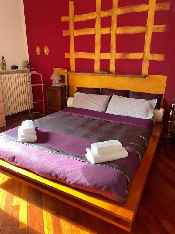 Zen Apartment Located In Turin Pre Hill