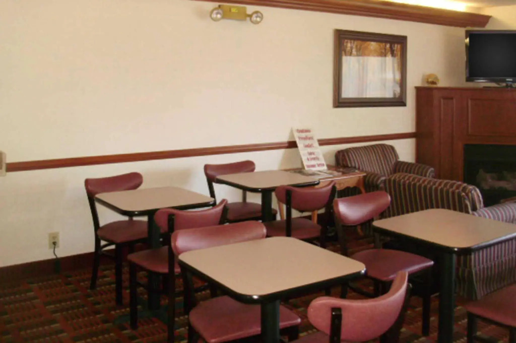 Red Roof Inn Shelbyville
