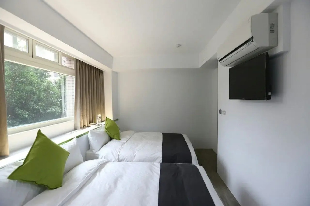 T.O. Hotel Chengde