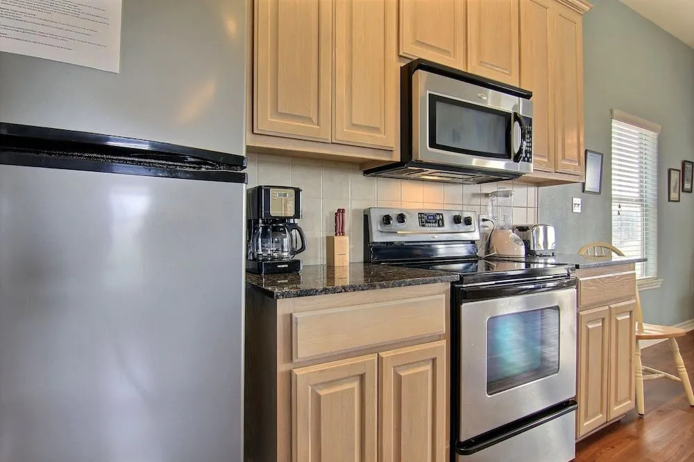 Buttercup Cottage 6BV 2 Bedrooms 2 Bathrooms Home