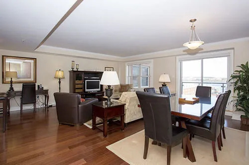 Moore Executive Suites - Letson Court