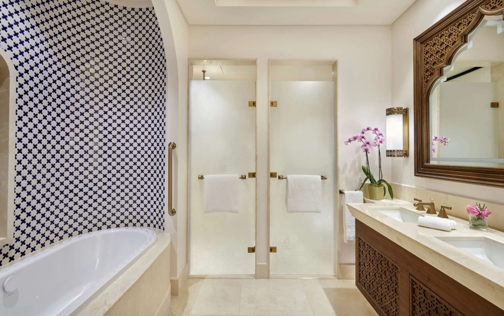 Hilton Salwa Beach Resort and Villas