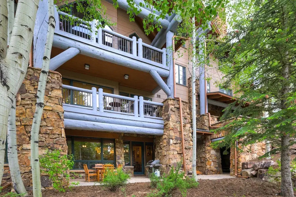 Ski-in/ski-out 2 Br Condo, Heart Of Bachelor Gulch 2 Bedroom Condo by RedAwning