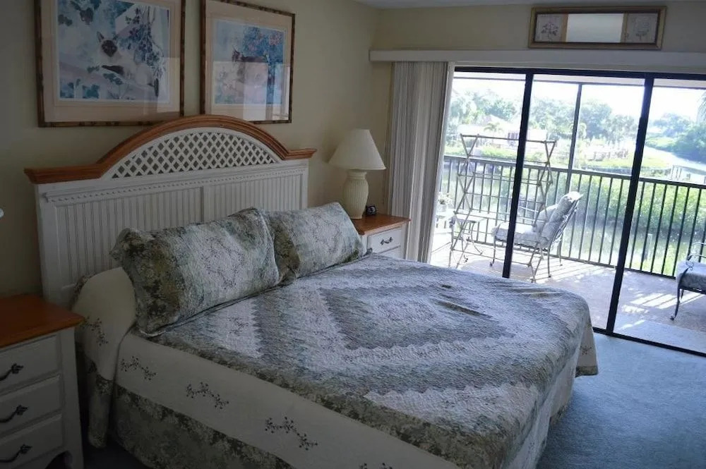 Cove II 922C 2 Bedroom Condo By Midnight Cove II