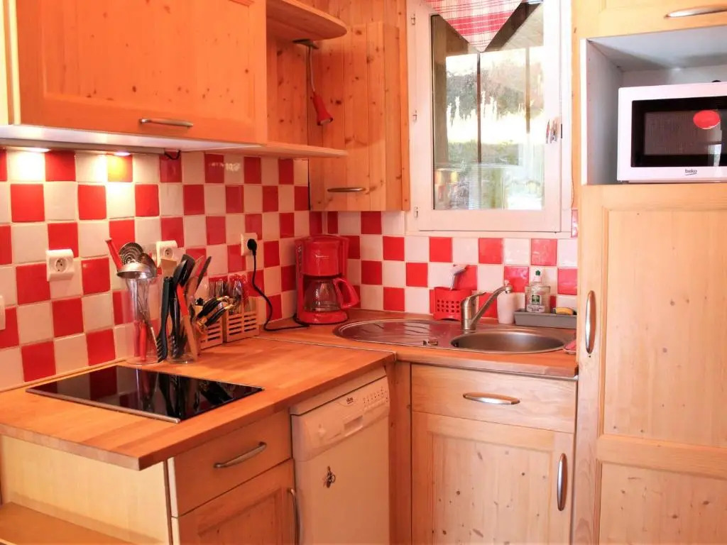 Appartement Vars, 1 pièce, 2 personnes - FR-1-330B-130