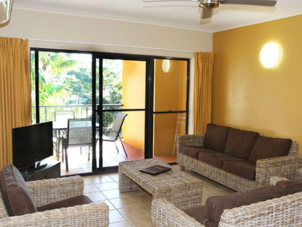 Nautilus Holiday Apartments