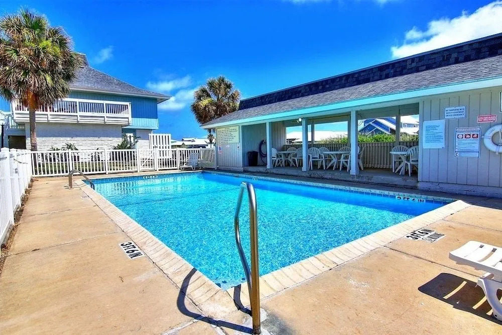 El Cortezminiums  EC118 - 2 Br Condo