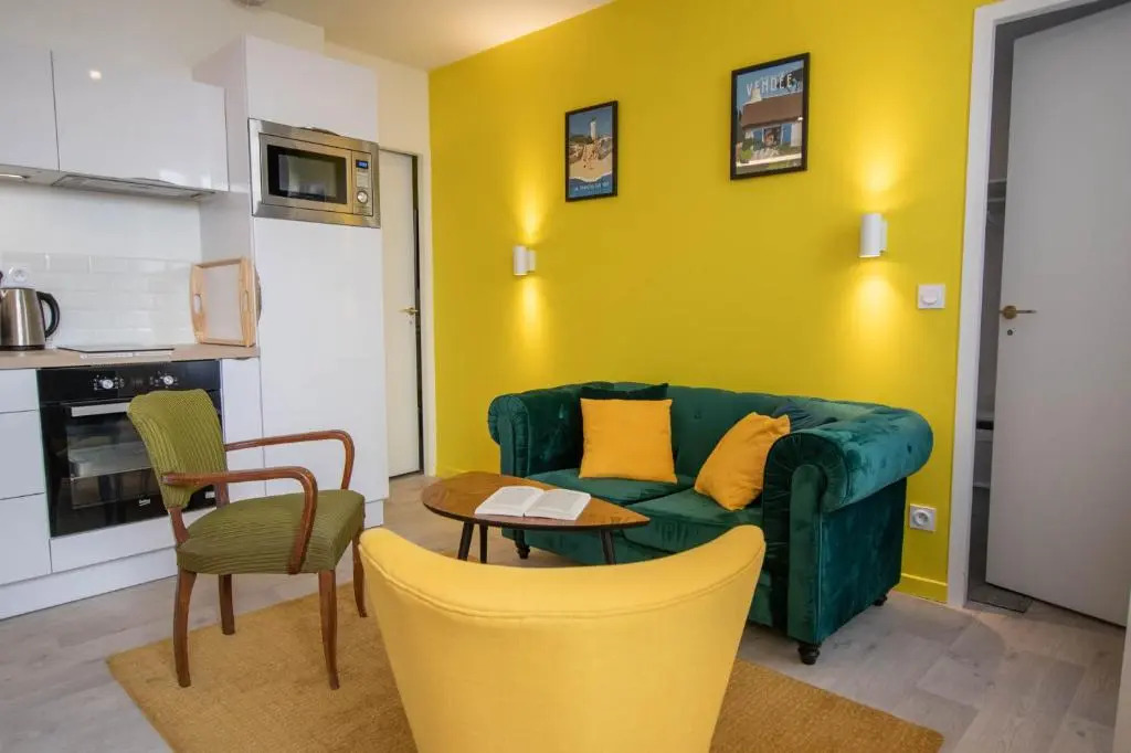 Le Jaune Vendée - T2 renové - Terrasse - Calme