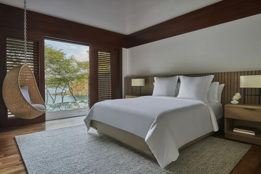 Отель Four Seasons Resort Costa Rica at Peninsula Papagayo