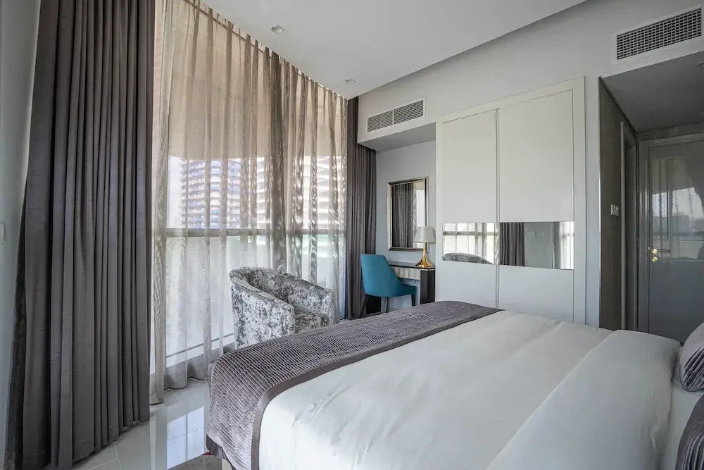 HiGuests - Damac Upper Crest