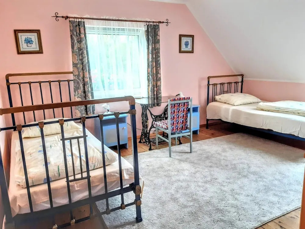 Holiday Villa With a Garden, Close to the Lake