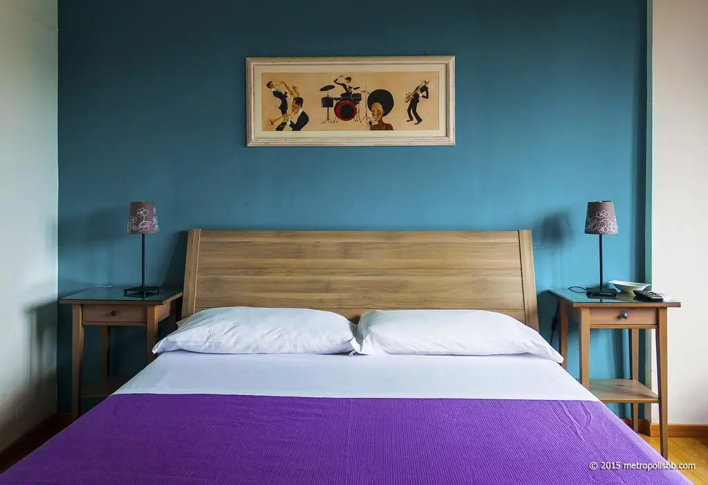 Metropolis B&B