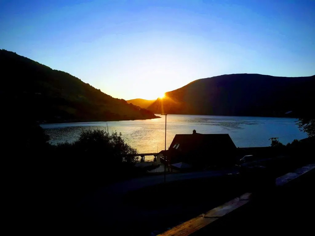 Panorama Fjord Olden