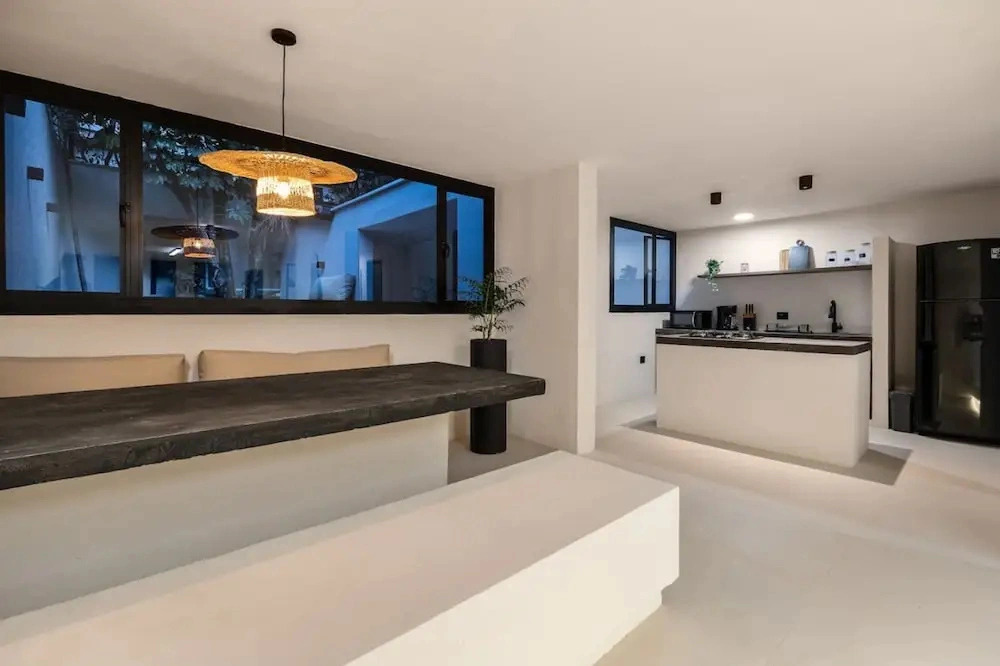 Luxurious 5BR House in Provenza Perfect for Groups