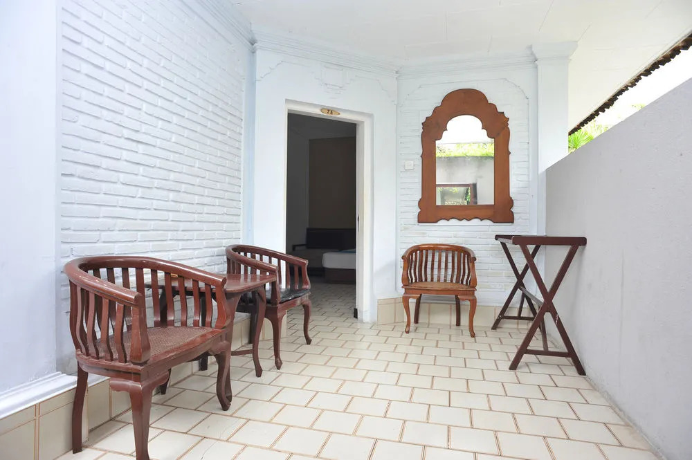 艾里巴厘岛雷吉安 116 号库塔酒店(Airy Legian 116 Kuta Bali)