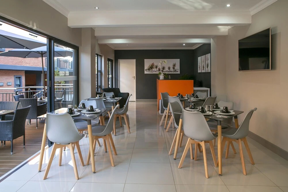 Hotel AT Hatfield Apartments