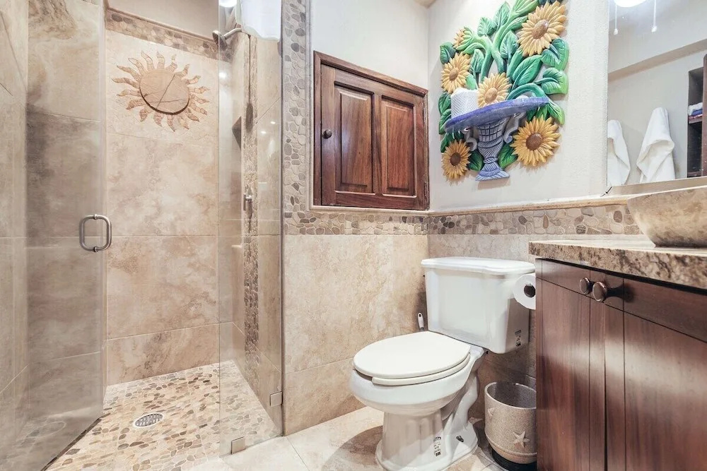 Ocean View 2Br Condo-balcony-beach-pool - 711