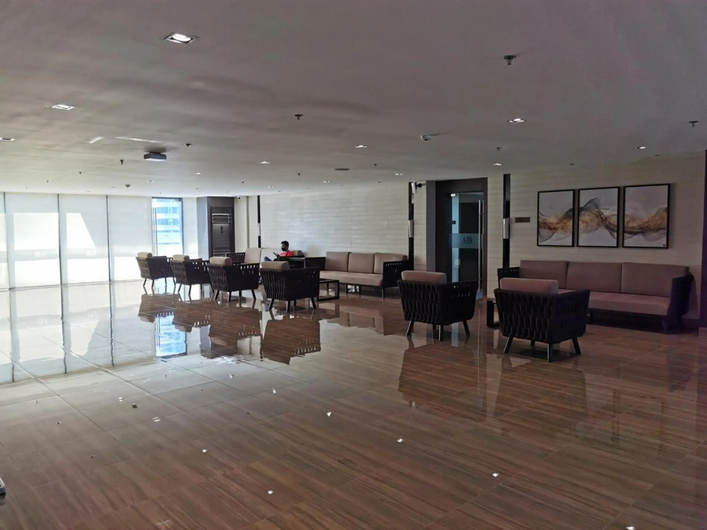 1br at Air Makati Ayala near Makati med