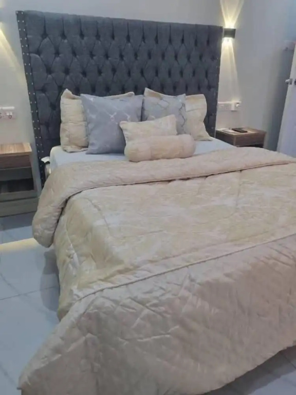 Legacy Homes 1B Apartment