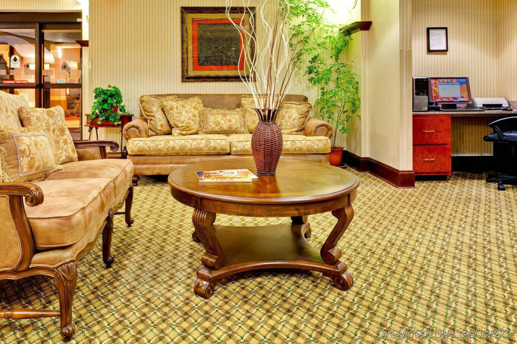 Holiday Inn Express