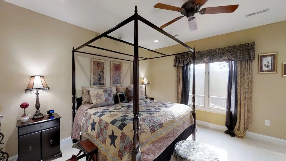 Enchanted Primrose 2 Bedroom Chalet by RedAwning