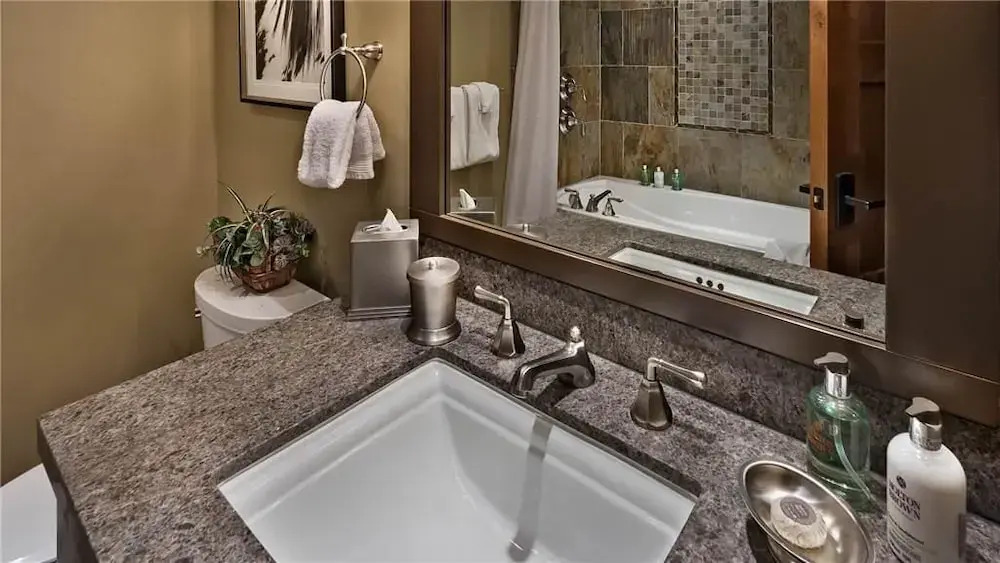 Buck Mountain 307 4 BedroomCondo By Moving Mountains
