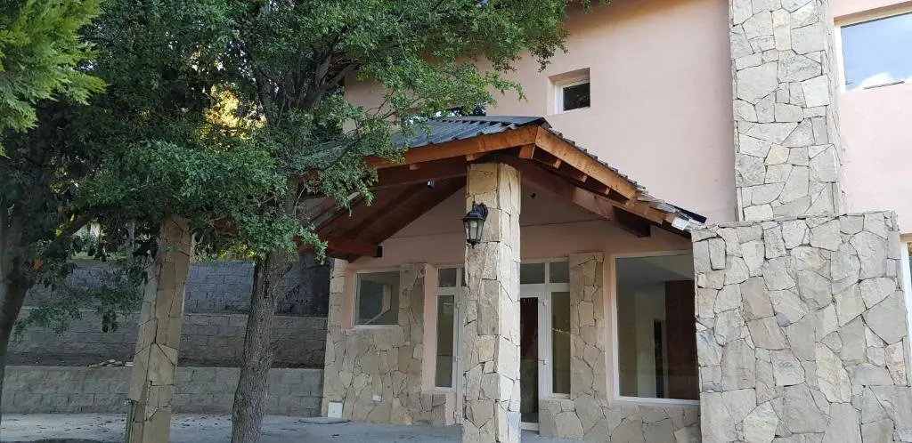 Hostería Lancuyen Villa de Montaña