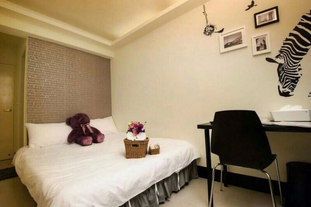 Time Hostel