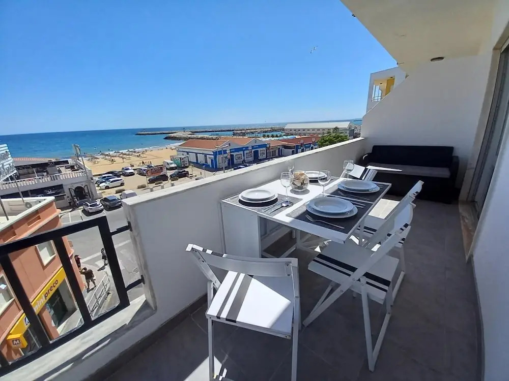 T2 Gaveto Vista Mar Frente Praia