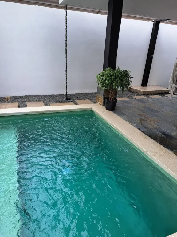 Zoa Villas - 2 minutes to the beach
